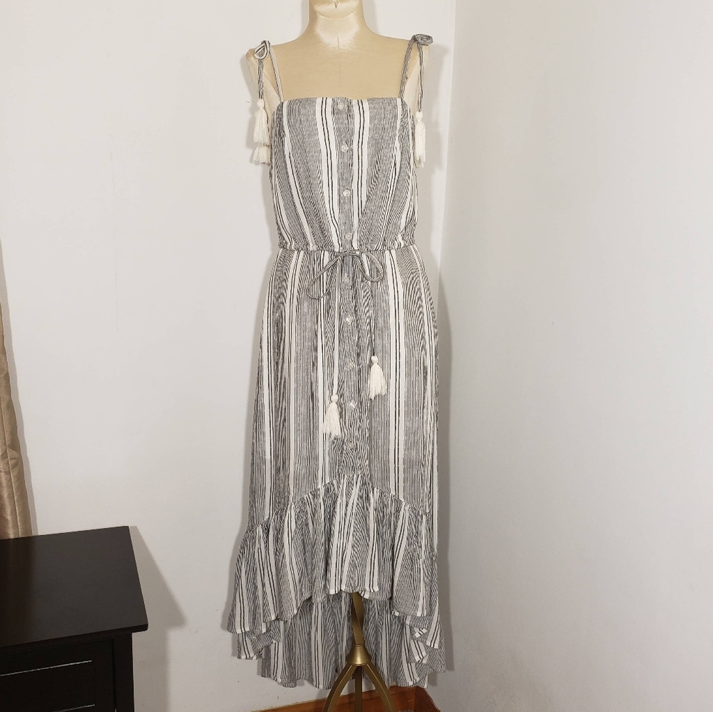 Charlotte Russe dress with tie straps size XS - Picture 1 of 6